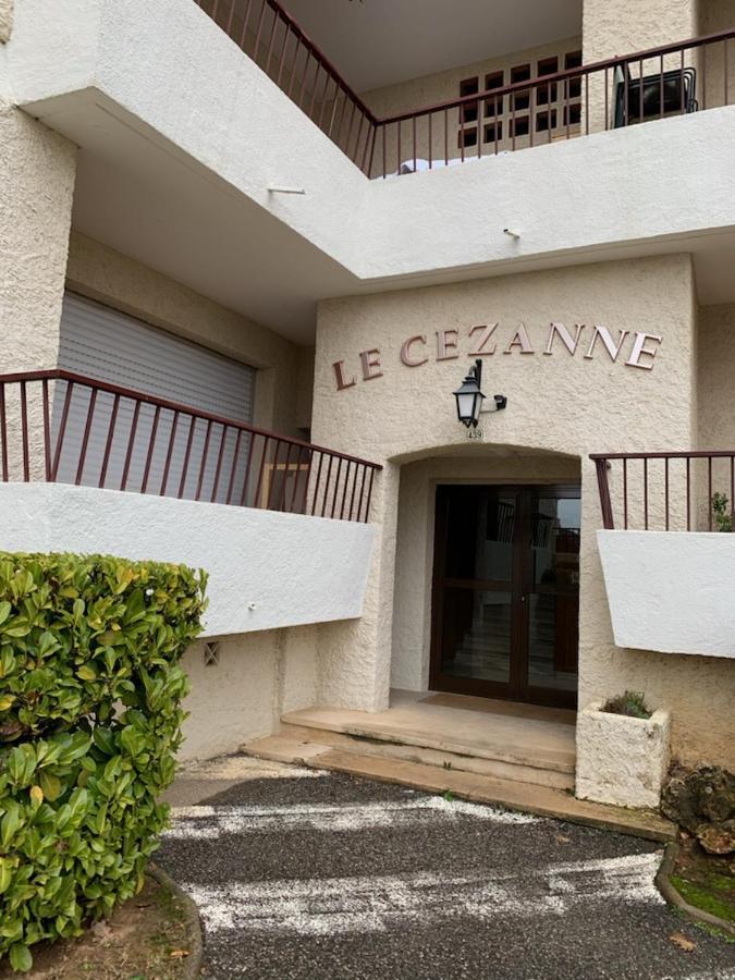 Residence Cezanne Greoux-les-Bains Bagian luar foto